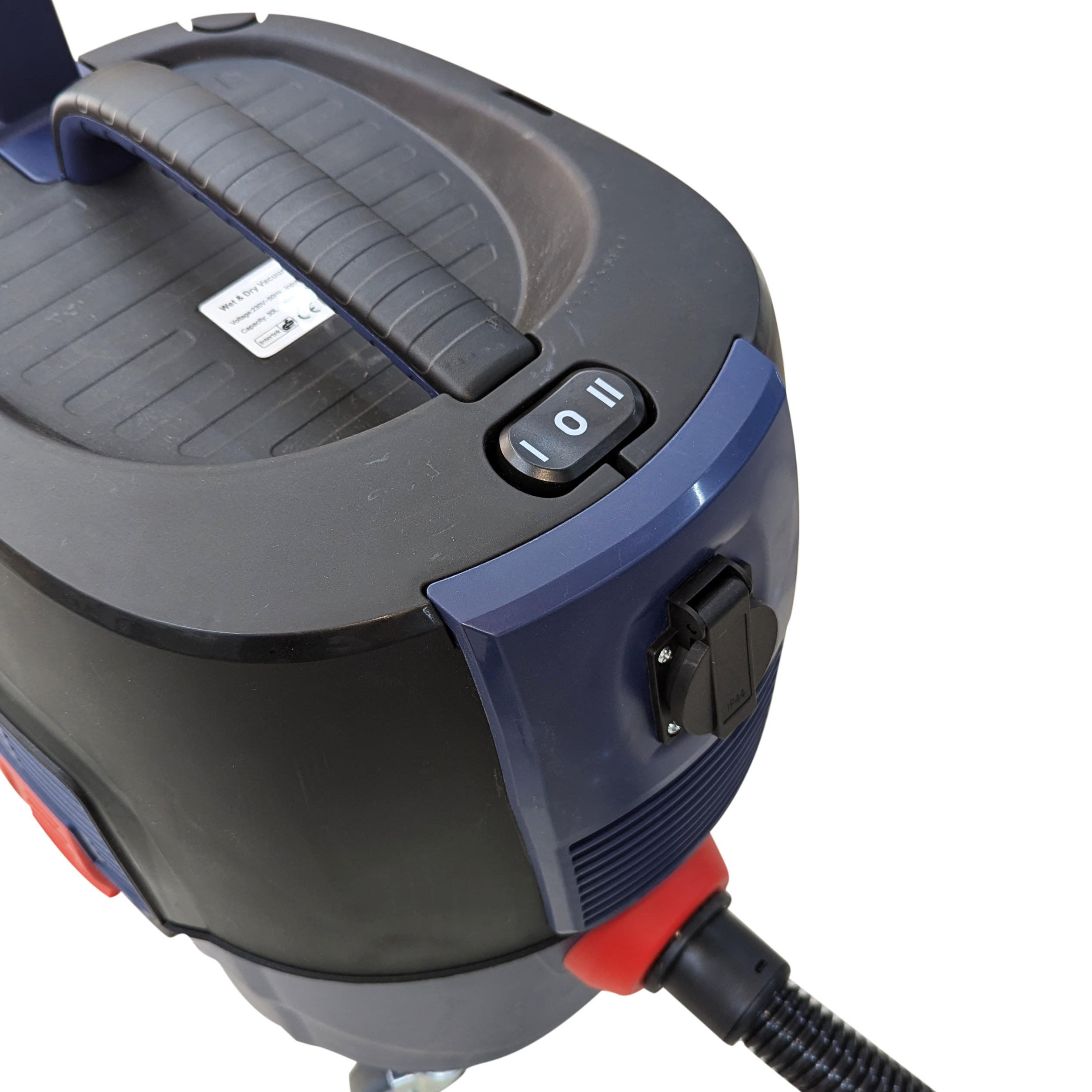 Пылесос 30L MastBRO